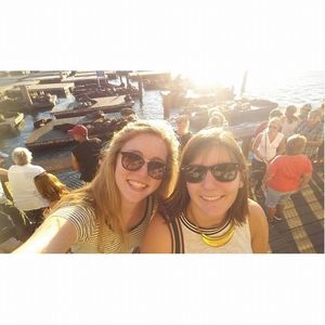 Meet your Posher, Olivia